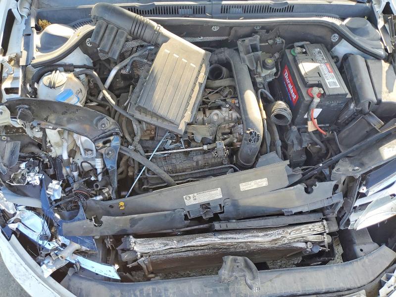 Photo 11 from auction – 2016 VOLKSWAGEN JETTA with VIN 3VWD67AJ0GM217701