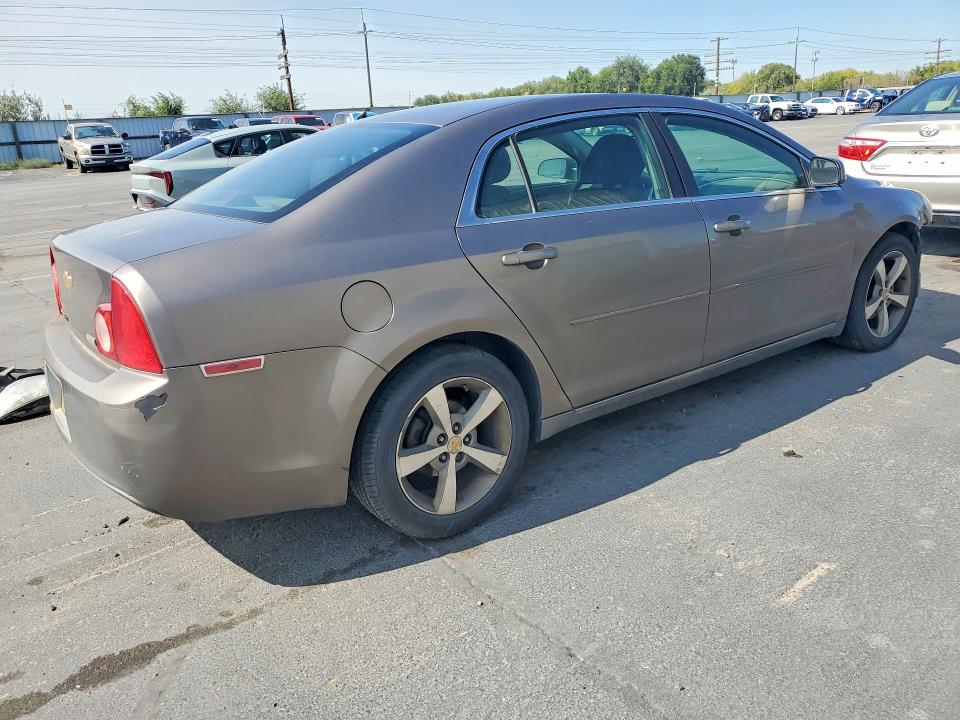 Photo 3 from auction – 2011 CHEVROLET MALIBU with VIN 1G1ZC5EU4BF223559