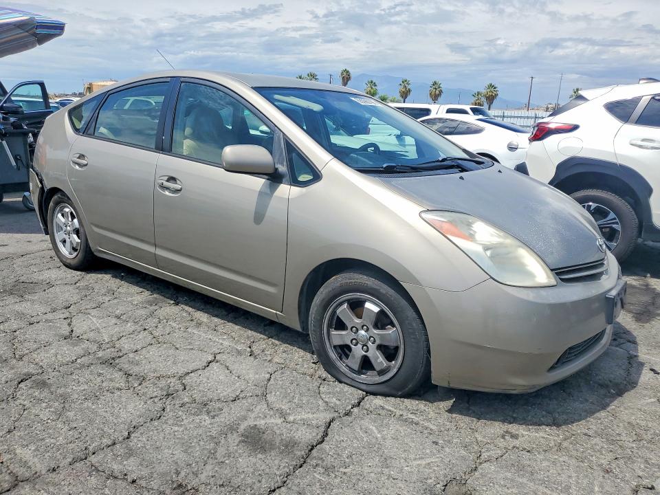 Снимка 4 от търг – 2005 TOYOTA PRIUS с VIN JTDKB20U553075980