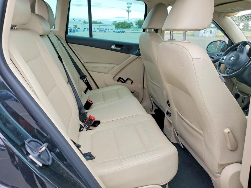 Снимка 11 от търг – 2014 VOLKSWAGEN TIGUAN с VIN WVGBV3AX3EW540160