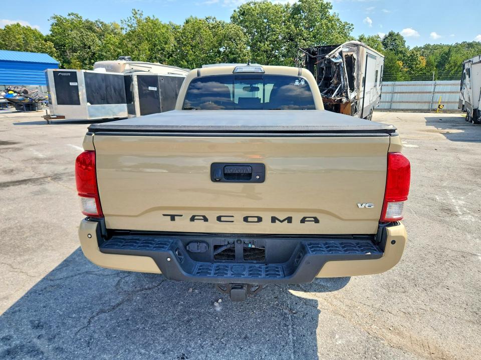 Photo 6 from auction – 2017 TOYOTA TACOMA with VIN 3TMDZ5BN5HM014580