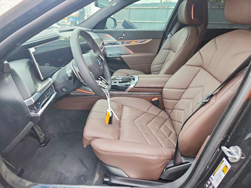صورة رقم 7 من المزاد - 2026 BMW 760 مع VIN WBA33EJ02TCX62259