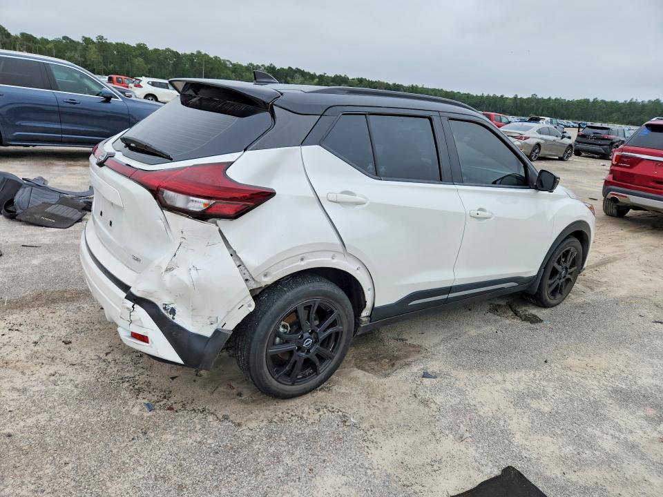 Снимка 3 от търг – 2024 NISSAN KICKS с VIN 3N1CP5DV9RL538761
