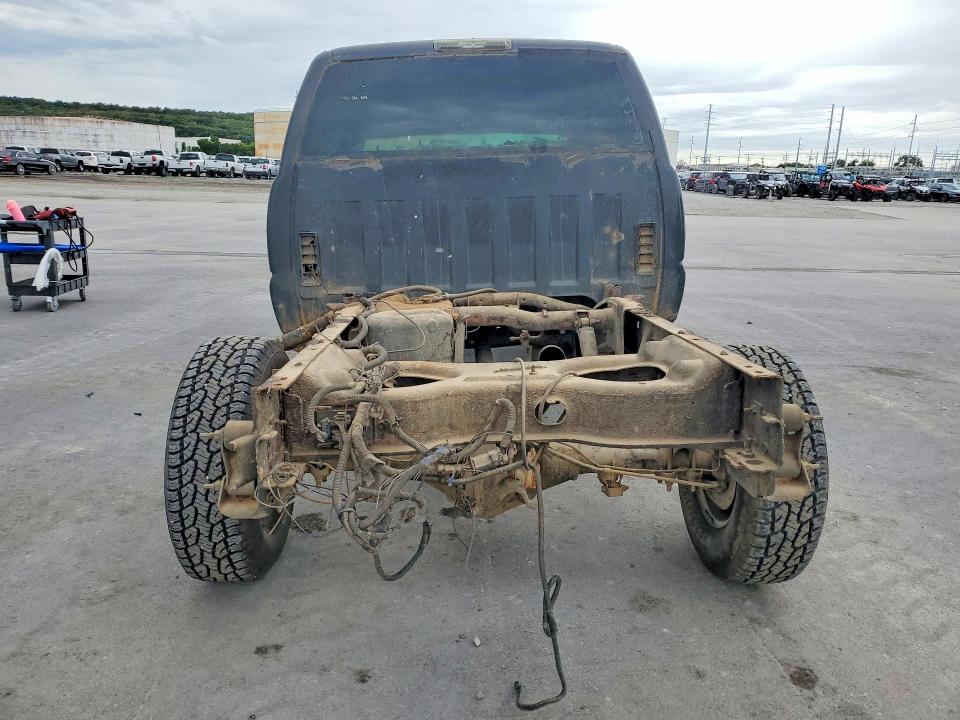 Photo 6 from auction – 2004 GMC SIERRA with VIN 1GTHK29224E260809