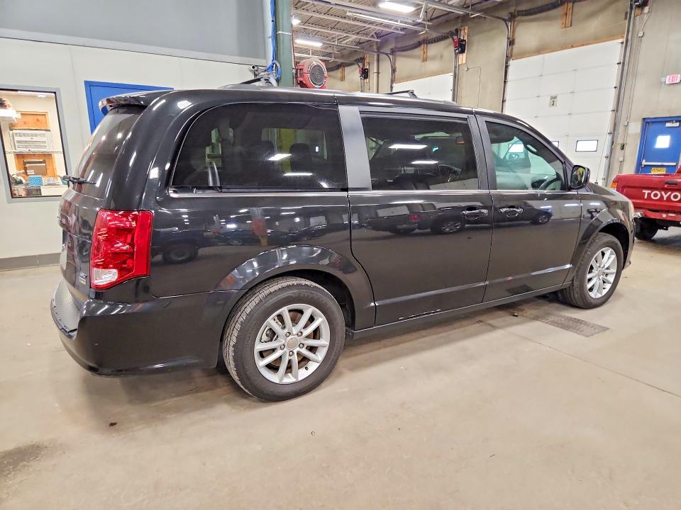 Photo 3 from auction – 2019 DODGE GRAND CARAVAN with VIN 2C4RDGCG0KR797467