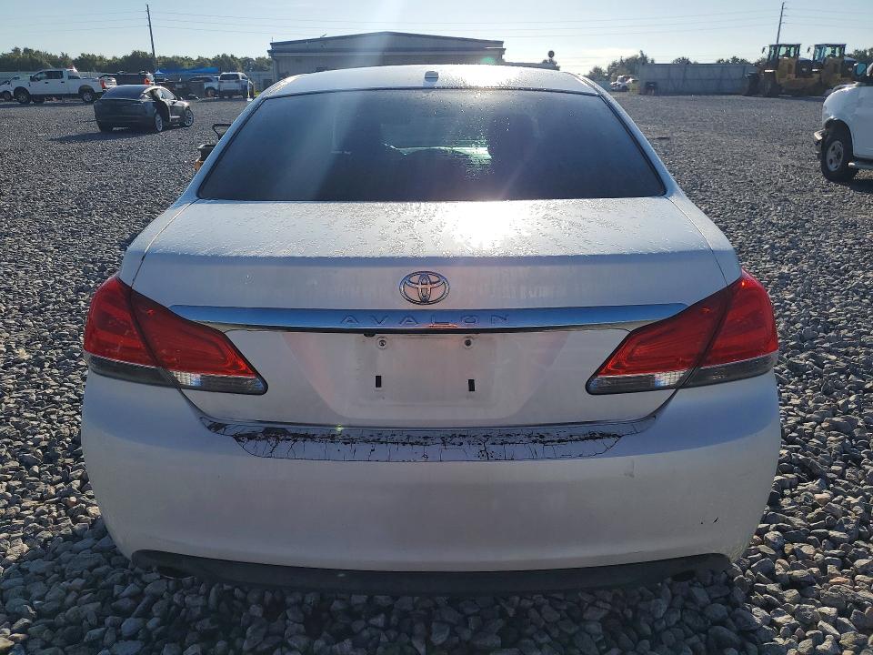 Zdjęcie 6 z aukcji – 2011 TOYOTA AVALON z VIN 4T1BK3DBXBU390158