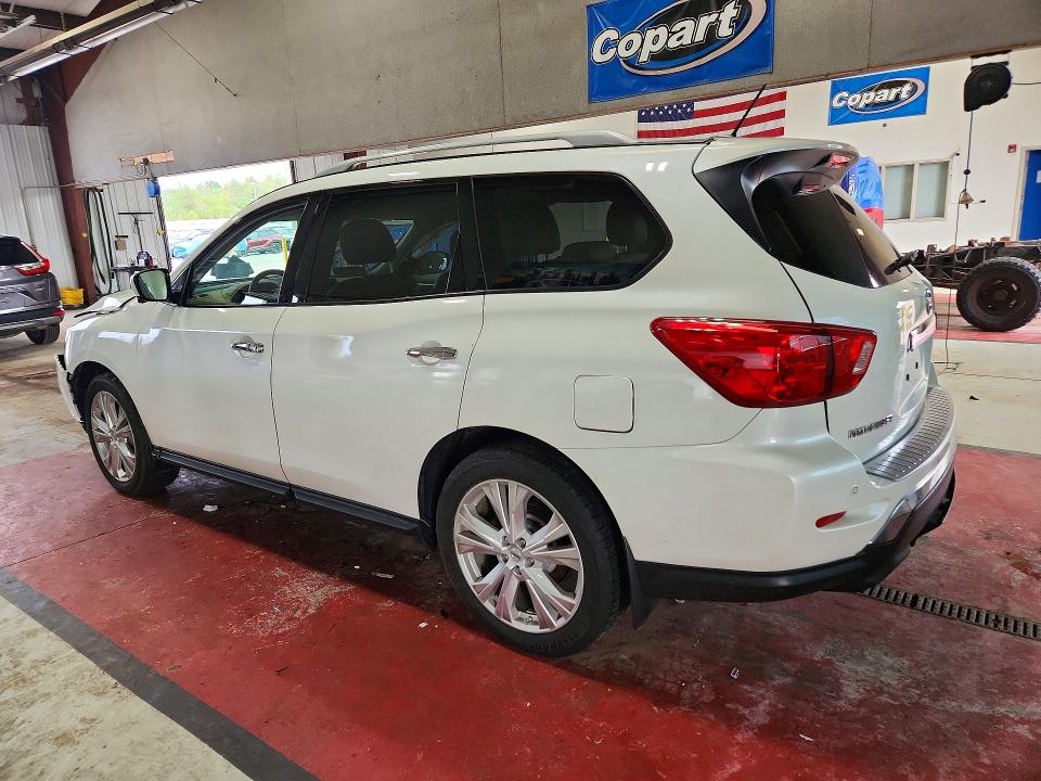 Photo 2 from auction – 2018 NISSAN PATHFINDER with VIN 5N1DR2MM3JC676034