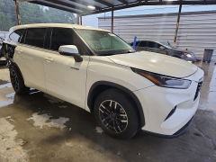 Photo 4 from auction – 2021 TOYOTA HIGHLANDER with VIN 5TDZARAH2MS504663