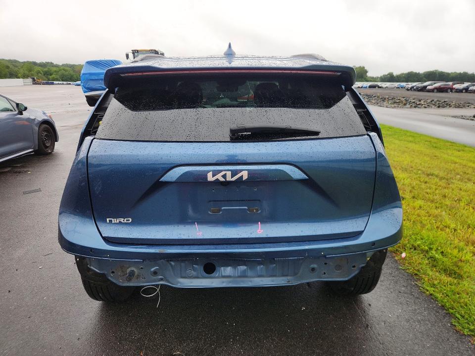 Photo 6 from auction – 2023 KIA NIRO with VIN KNDCR3L1XP5053584