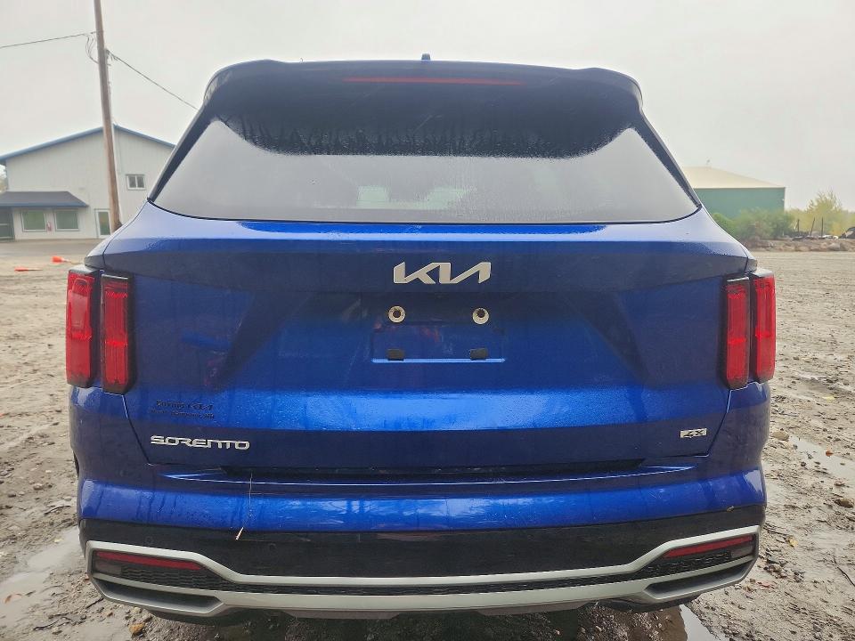 صورة رقم 6 من المزاد - 2023 KIA SORENTO مع VIN 5XYRKDLFXPG210621