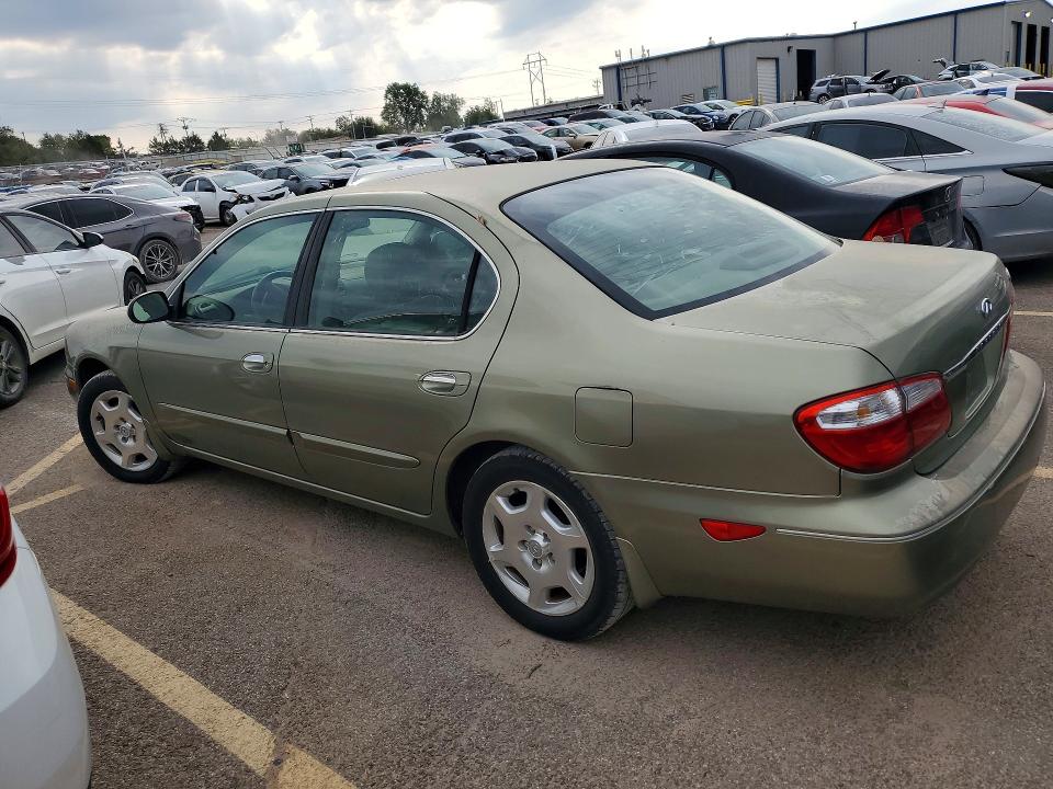 Foto 2 de la subasta – 2001 INFINITI I30 con VIN JNKCA31A81T014231
