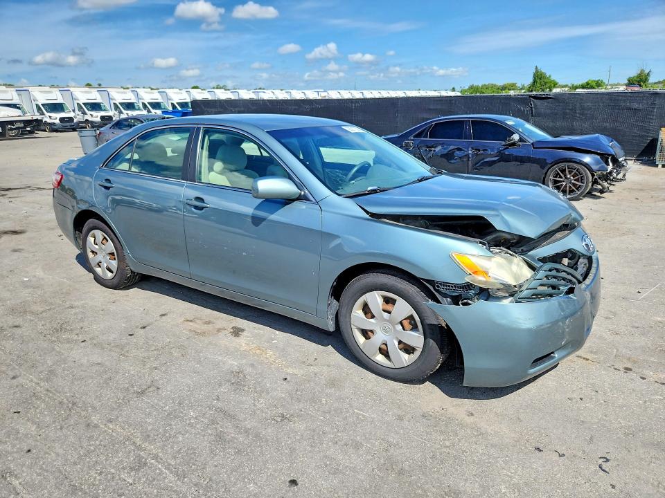 Photo 4 from auction – 2009 TOYOTA CAMRY with VIN 4T4BE46KX9R075371