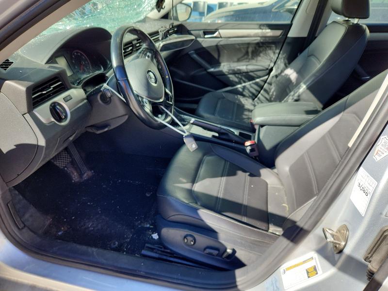 Снимка 7 от търг – 2020 VOLKSWAGEN PASSAT с VIN 1VWSA7A37LC017594