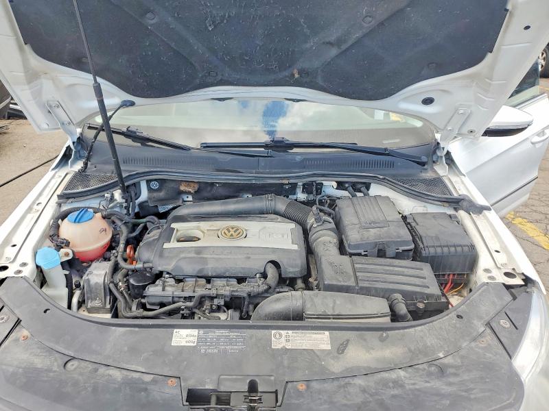 Photo 11 from auction – 2011 VOLKSWAGEN CC with VIN WVWMP7AN6BE731635