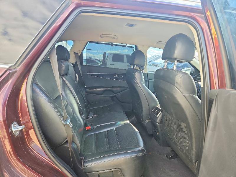 Photo 11 from auction – 2018 KIA SORENTO with VIN 5XYPHDA51JG366330
