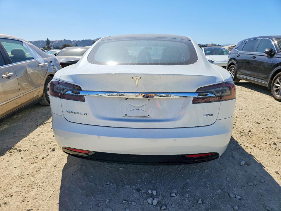 صورة رقم 6 من المزاد - 2016 TESLA MODEL S مع VIN 5YJSA1E20GF170781