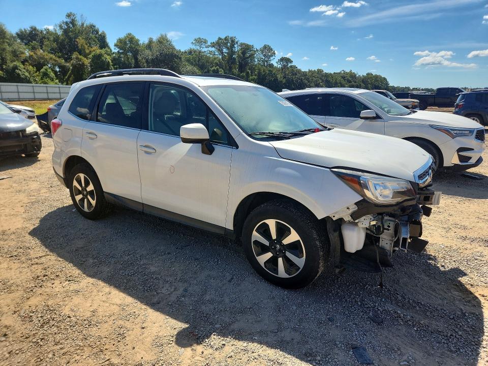 Foto 4 de la subasta – 2018 SUBARU FORESTER con VIN JF2SJARC0JH425408