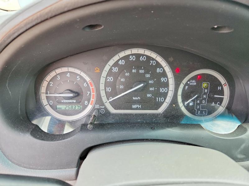 Photo 9 from auction – 2004 TOYOTA SIENNA with VIN 5TDZA23C64S169741
