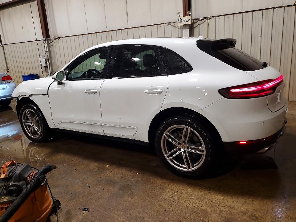 Photo 2 from auction – 2021 PORSCHE MACAN with VIN WP1AB2A55MLB35921