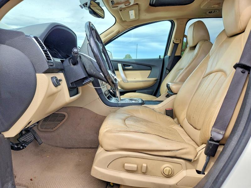 Photo 7 from auction – 2010 GMC ACADIA with VIN 1GKLVNED5AJ104975