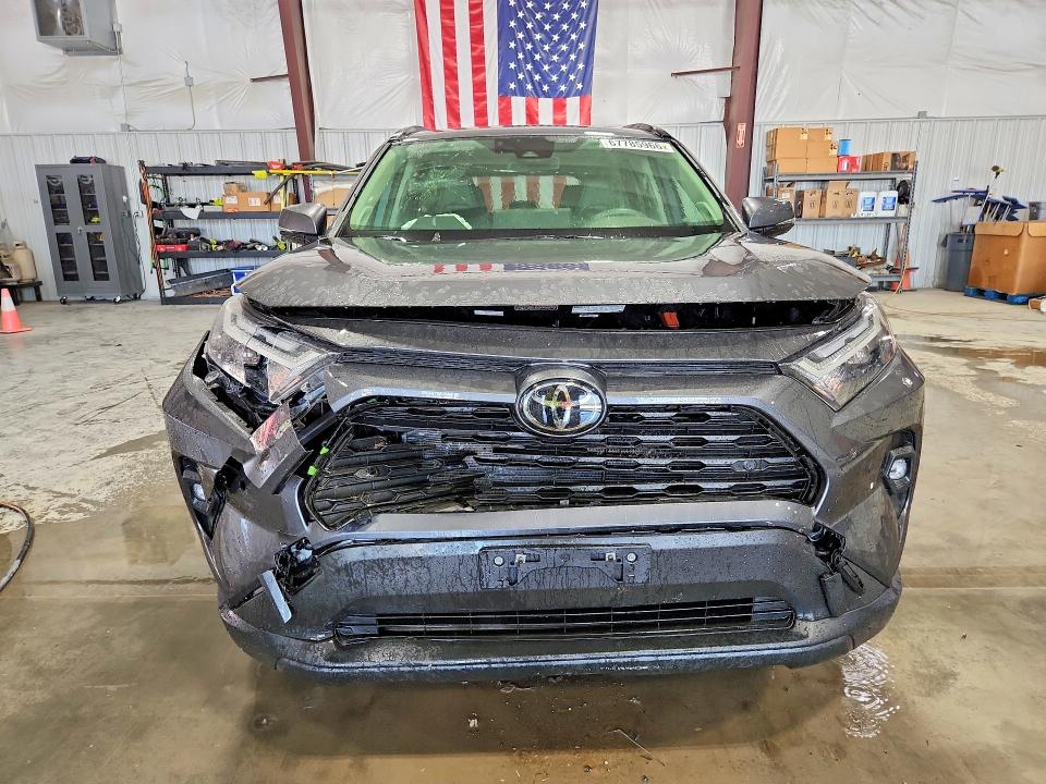 Photo 5 from auction – 2025 TOYOTA RAV4 with VIN JTMB6RFV7SD156417