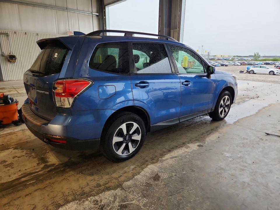 Zdjęcie 3 z aukcji – 2018 SUBARU FORESTER z VIN JF2SJAEC5JH428116