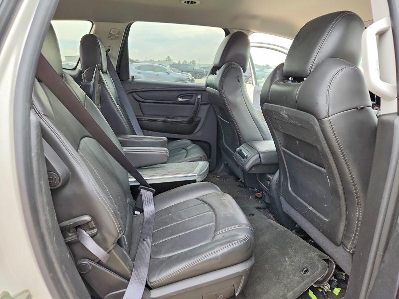 Foto 10 de la subasta – 2015 CHEVROLET TRAVERSE con VIN 1GNKRJKD4FJ322123