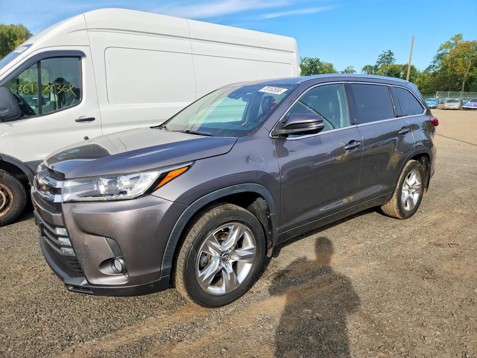 2018 TOYOTA HIGHLANDER - Търг №70153556