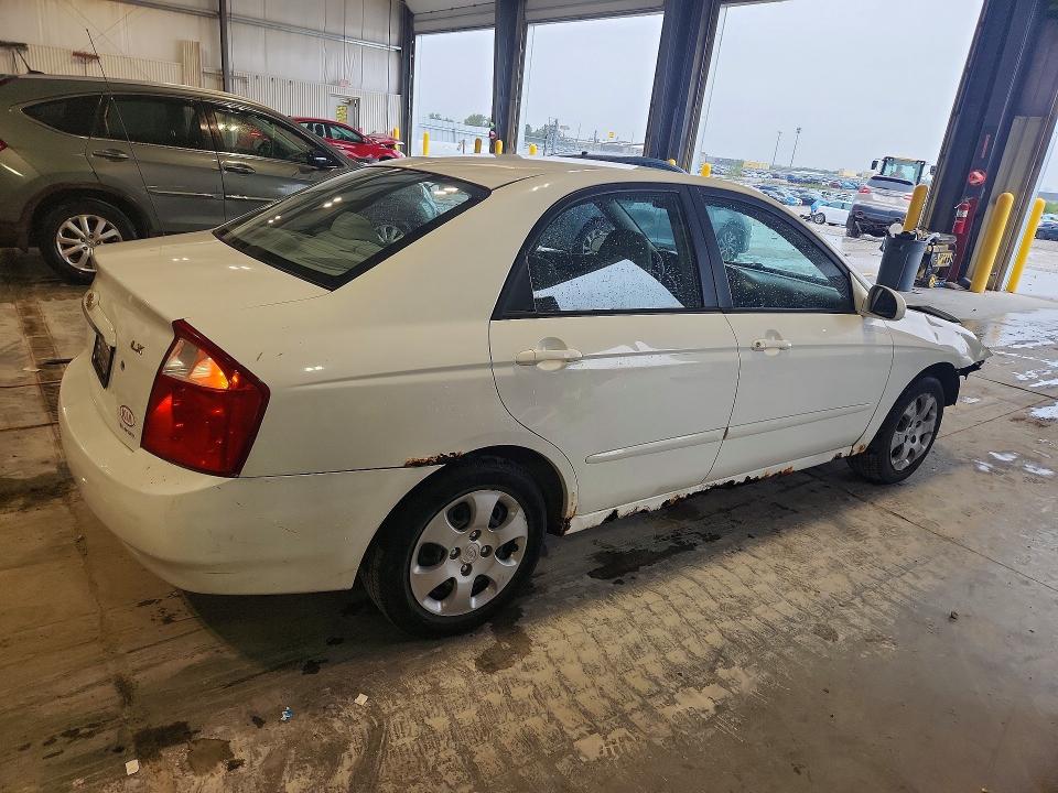 Photo 3 from auction – 2006 KIA SPECTRA with VIN KNAFE121465348657