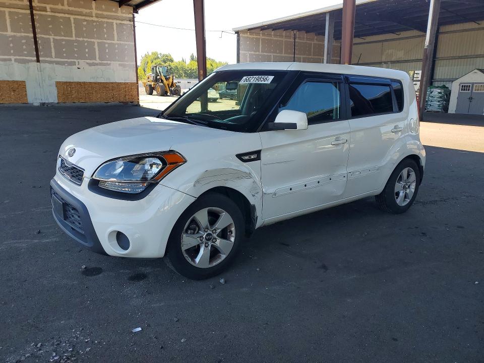 Фото 1 с аукциона – 2012 KIA SOUL с VIN KNDJT2A53C7421403