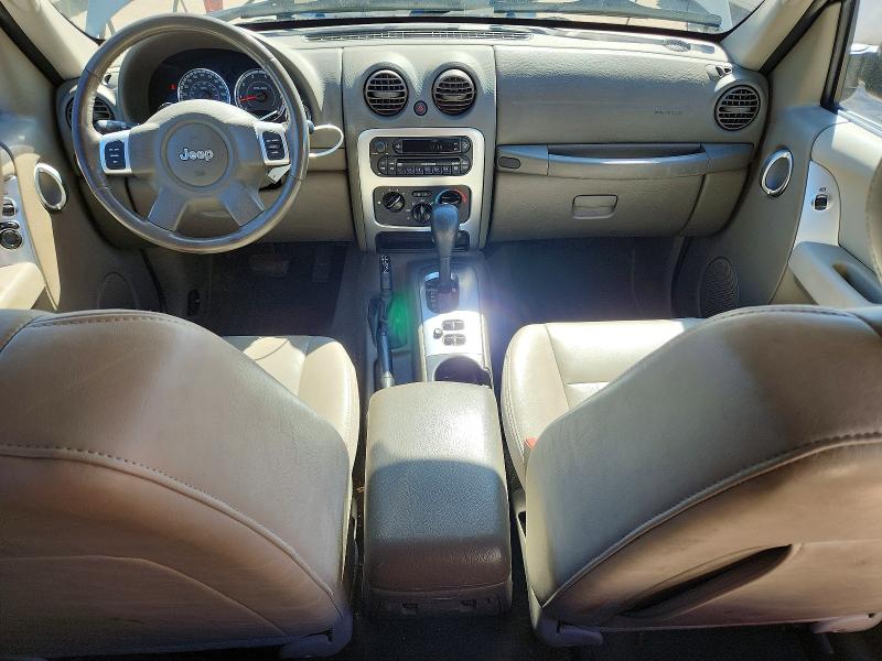 Photo 8 from auction – 2005 JEEP LIBERTY with VIN 1J4GL58K85W590505