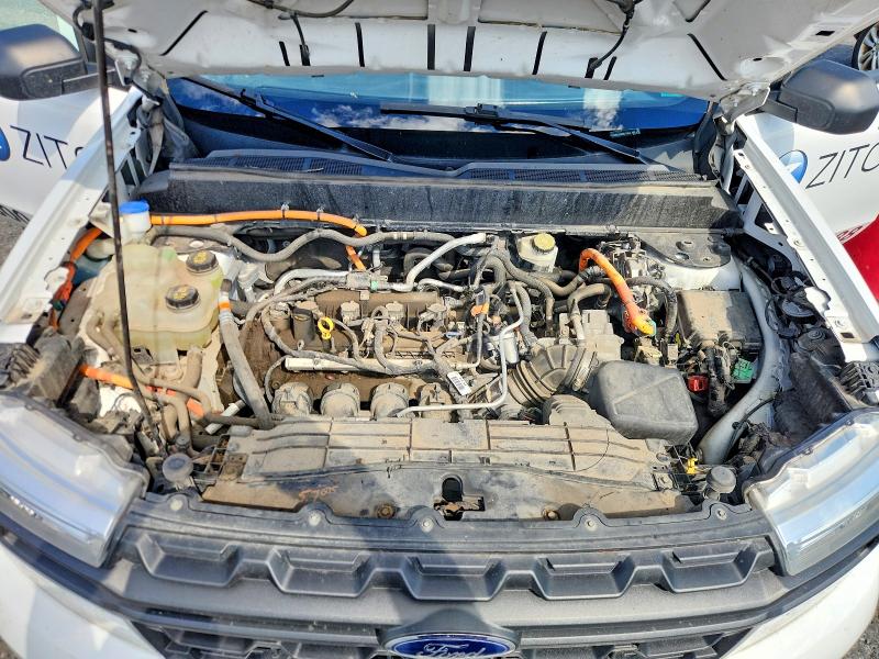 Photo 11 from auction – 2022 FORD MAVERICK with VIN 3FTTW8E32NRA17354