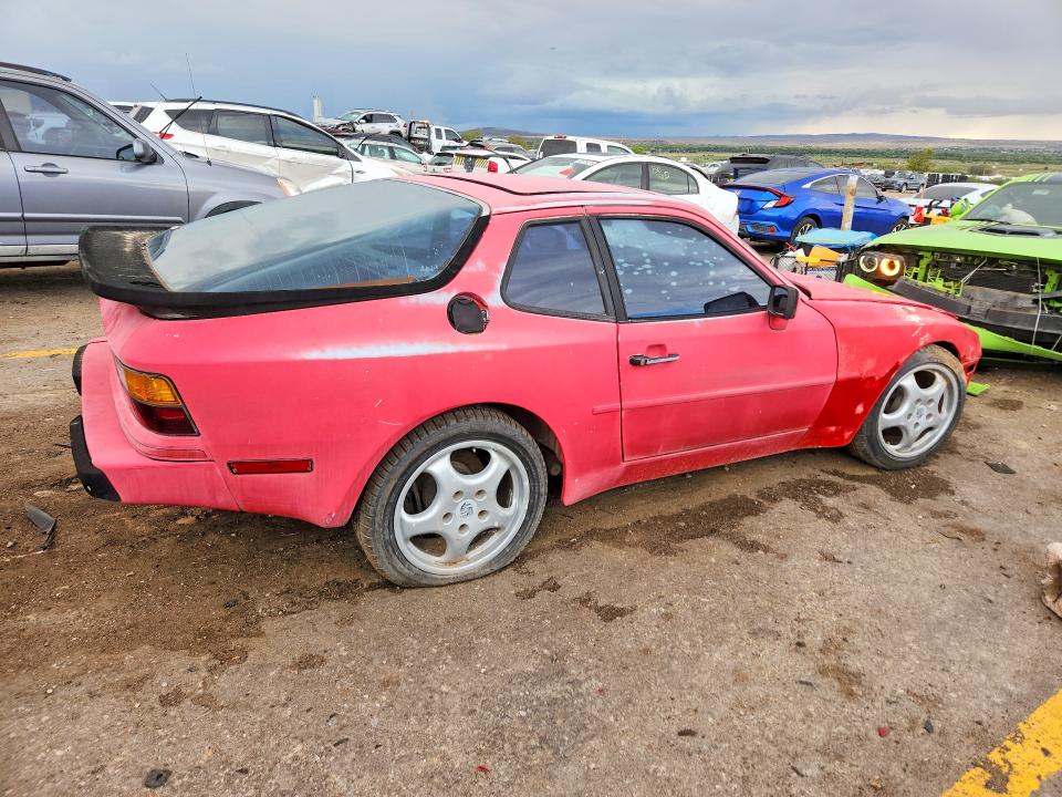 Photo 3 from auction – 1985 PORSCHE 944 with VIN WP0AA0942FN475152