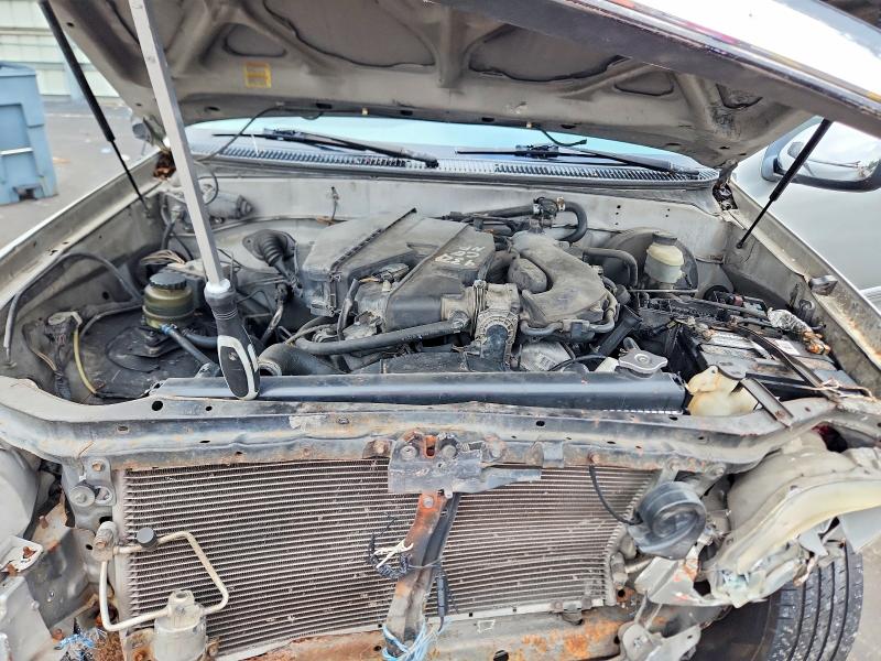 Снимка 11 от търг – 2006 TOYOTA TUNDRA с VIN 5TBRU34156S480194