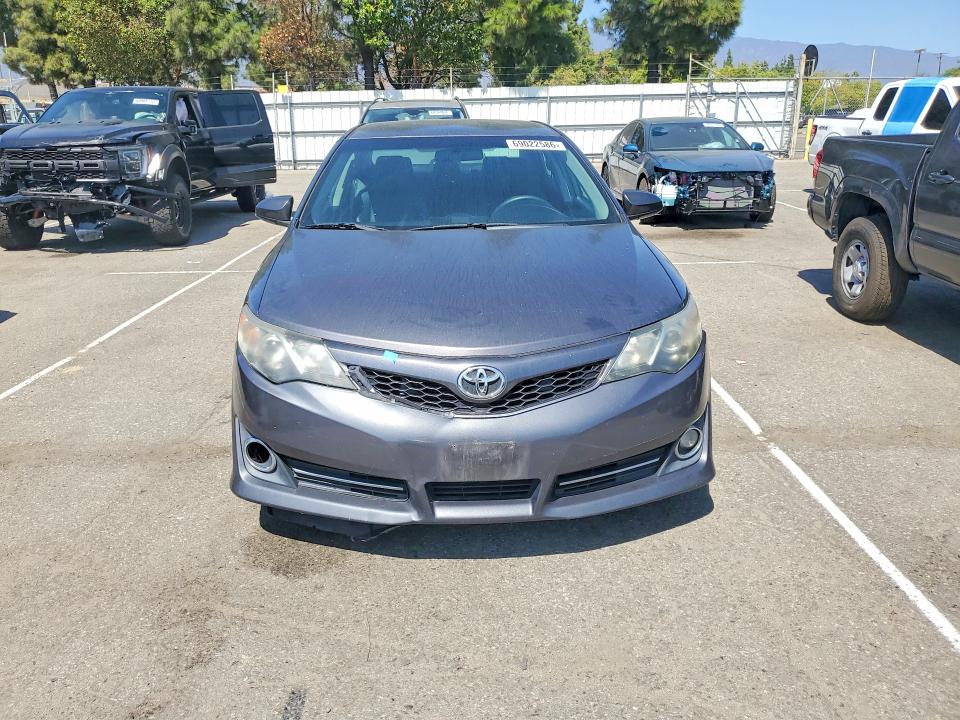 Photo 5 from auction – 2014 TOYOTA CAMRY with VIN 4T1BF1FKXEU408782