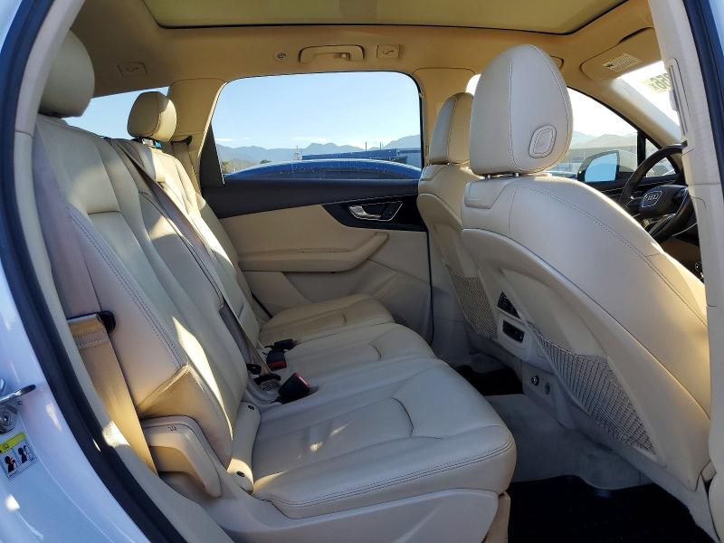 Photo 11 from auction – 2018 AUDI Q7 with VIN WA1AAAF76JD012072