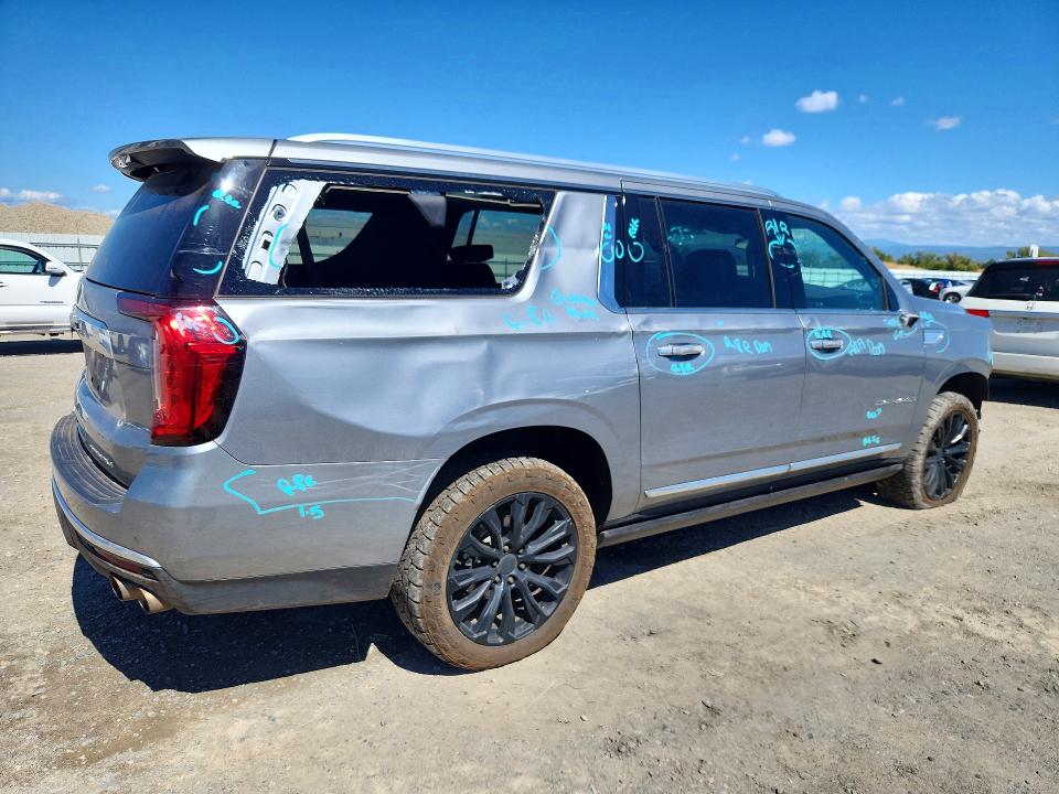 Снимка 3 от търг – 2023 GMC YUKON XL с VIN 1GKS2JKL7PR300046