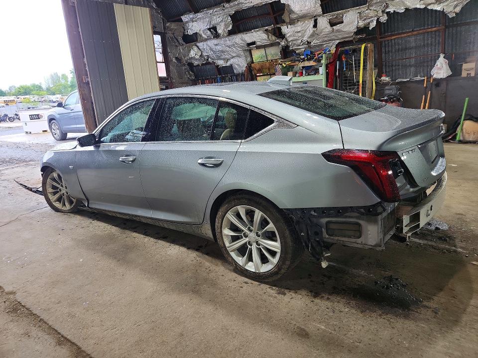 Foto 2 de la subasta – 2025 CADILLAC CT5 con VIN 1G6DS5RW3S0100650