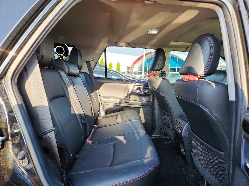 Снимка 11 от търг – 2022 TOYOTA 4RUNNER с VIN JTERU5JR5N6043576