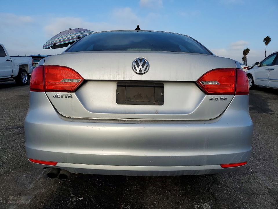 Photo 6 from auction – 2012 VOLKSWAGEN JETTA with VIN 3VWDP7AJ7CM401458