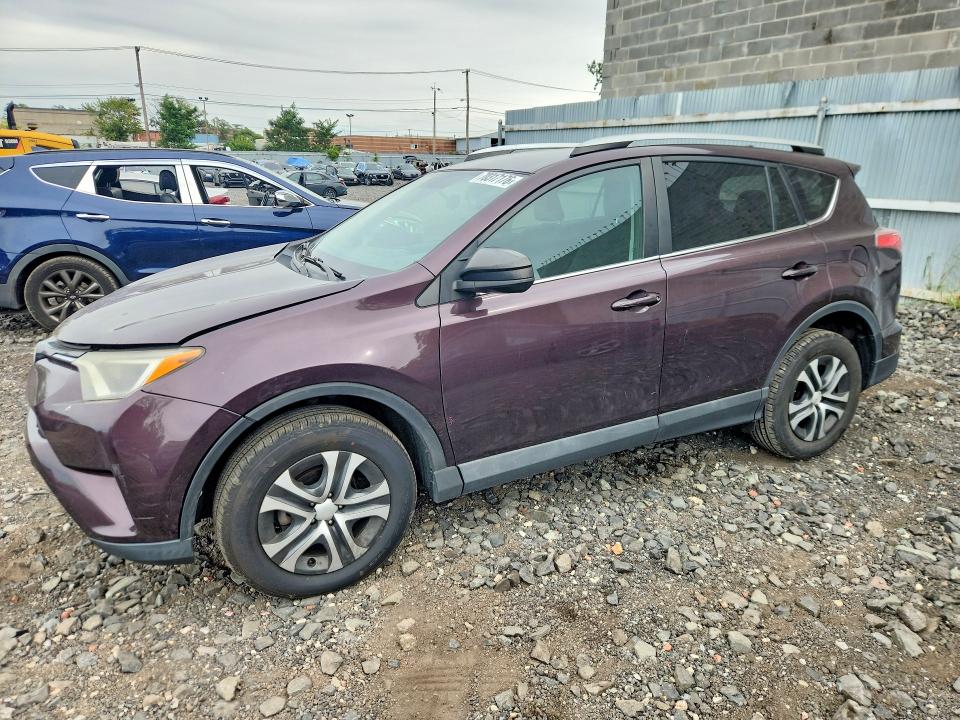 TOYOTA RAV4 2016 with VIN 2T3BFREV0GW504599 - Photo from auction