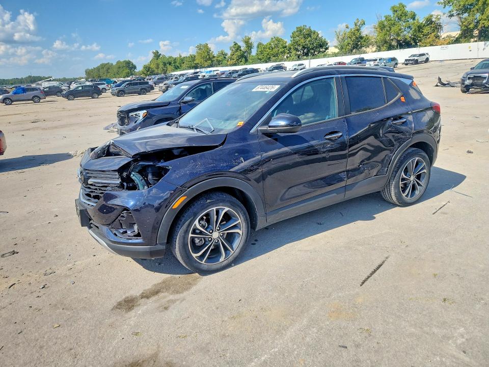 Снимка 1 от търг – 2020 BUICK ENCORE GX с VIN KL4MMDSL3LB099050
