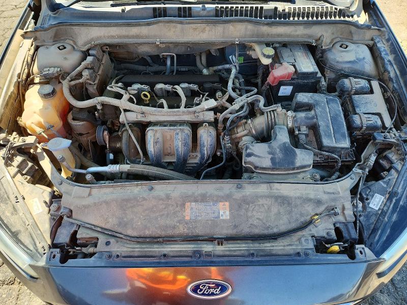 Photo 11 from auction – 2016 FORD FUSION with VIN 3FA6P0H75GR385921