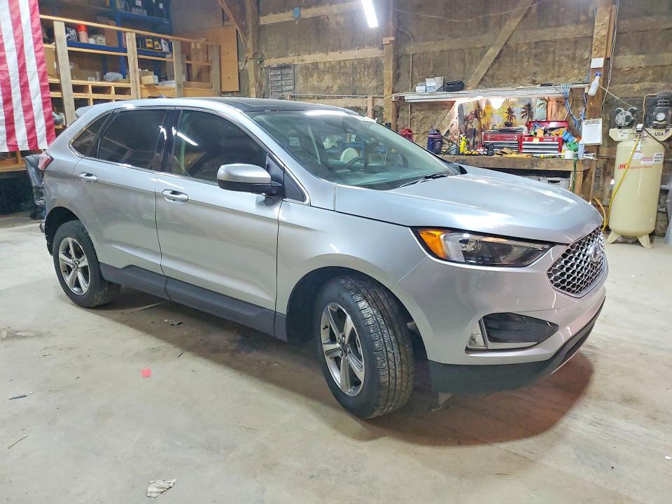 Photo 4 from auction – 2024 FORD EDGE with VIN 2FMPK4J90RBB16674