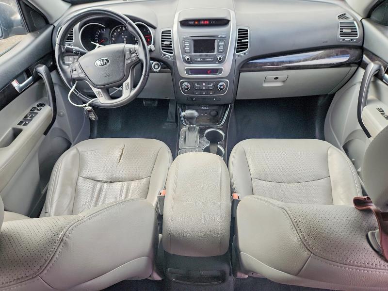 صورة رقم 8 من المزاد - 2014 KIA SORENTO مع VIN 5XYKTCA61EG544304