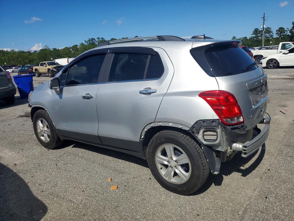 Photo 2 from auction – 2017 CHEVROLET TRAX with VIN 3GNCJLSB9HL158658