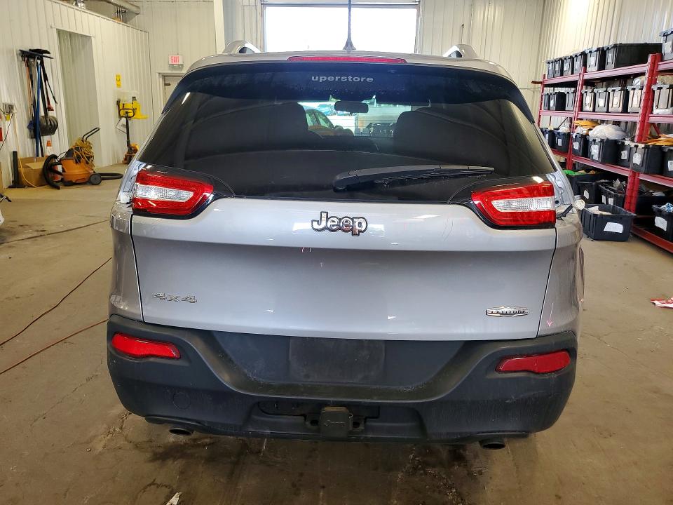 Photo 6 from auction – 2014 JEEP CHEROKEE with VIN 1C4PJMCS9EW251054