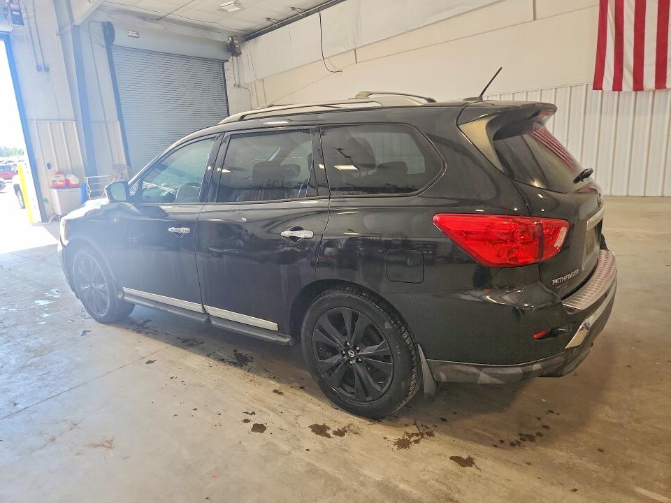 Photo 2 from auction – 2017 NISSAN PATHFINDER with VIN 5N1DR2MN5HC699401