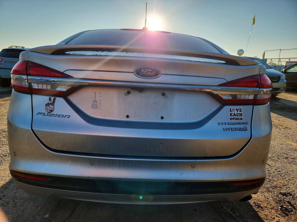 Photo 6 from auction – 2017 FORD FUSION with VIN 3FA6P0RU7HR195995