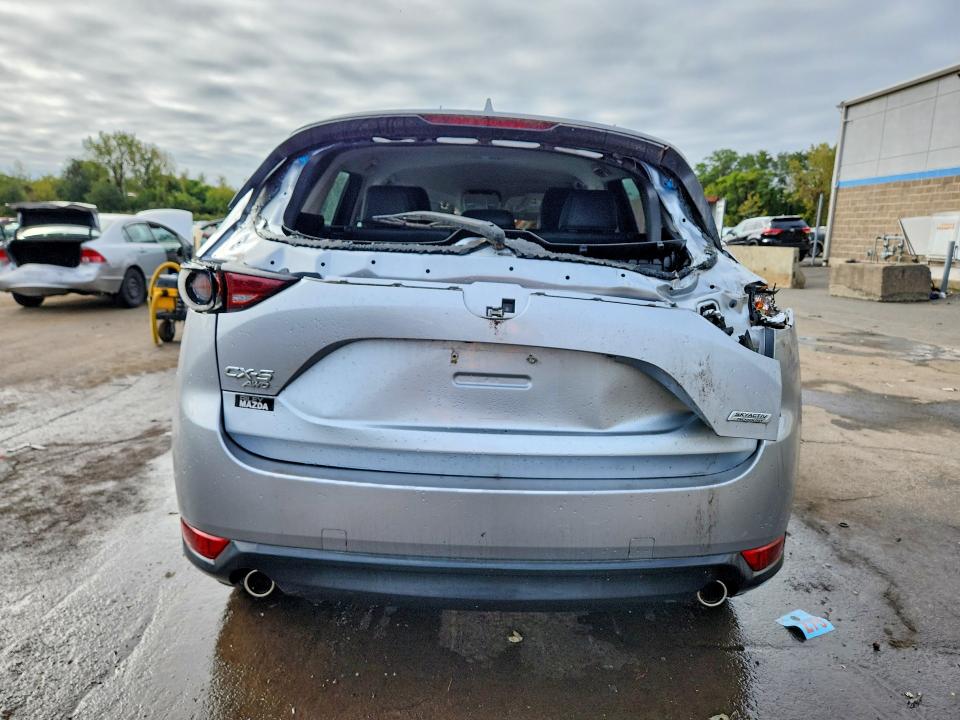 Foto 6 de la subasta – 2018 MAZDA CX-5 con VIN JM3KFBCM8J0435536
